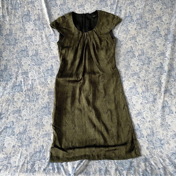 Hugo Boss Dress Silk 0 XS Black Label Green Snakeskin Print Cap Sleeve Moss $595 - Picture 2 of 7